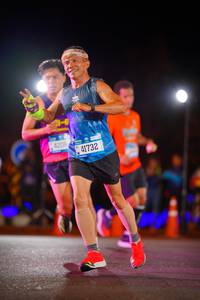 BIB: 4206, 41732
                            <button type="button" onclick="openModal(21523776)" class="btn btn-primary btn-sm float-right btn-popup" data-toggle="modal" data-target=".modal-high-quality">
                        <i class="fas fa-shopping-cart"></i> Add to Cart
                    </button>
                                            <button type="button" onclick="isThisMe(21523776, true)" class="btn btn-success btn-sm float-right btn-popup btn-isme hidden" data-toggle="tooltip" data-placement="bottom" title="นี่คือรูปของคุณใช่ไหม คลิกที่นี่เพื่อเอาเข้าอัลบั้ม">
                        <i class="fas fa-plus"></i> Add to album
                    </button>
                    <button type="button" onclick="isThisMe(21523776, false)" class="btn btn-warning btn-sm float-right btn-popup btn-isnotme hidden">
                        <i class="fas fa-ban"></i> Remove from album
                    </button>